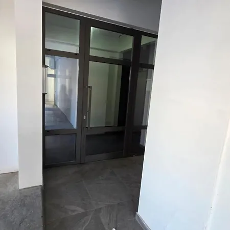 Apartmán Poolside Lux Larnaca